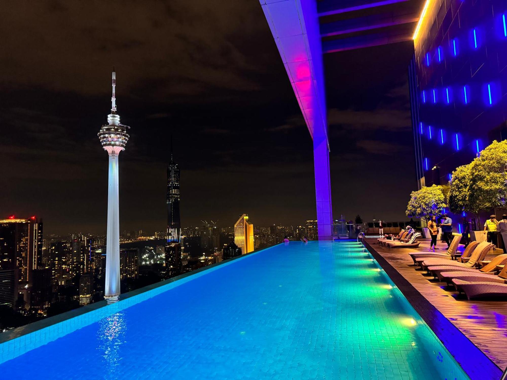 The Platinum Kuala Lumpur By Crown Suites Exterior foto